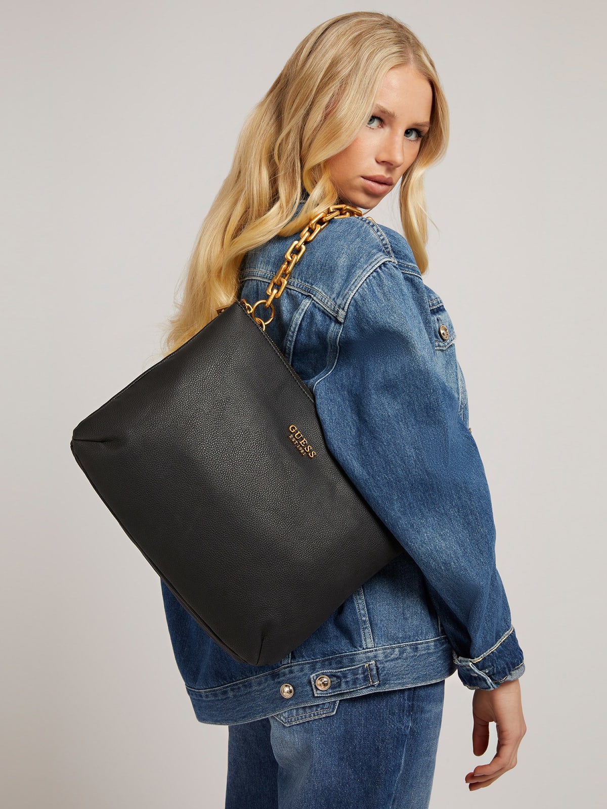 BORSA GUESS ACCESSORI NERO - HWVB840018N