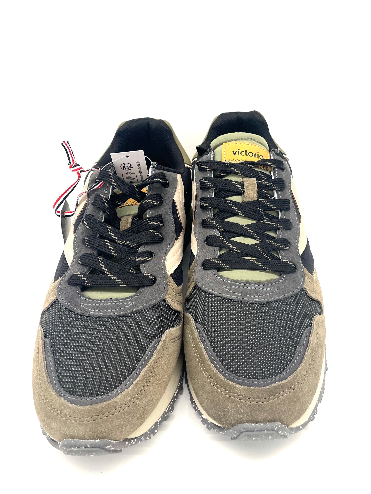 SNEAKERS VICTORIA UOMO NERO - 8802107NERO